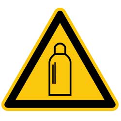 Warnzeichen vor Gasflaschen