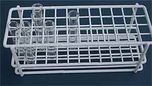 Reagenzglasgestell fr 4 x 12 Gefe, Draht PE-beschichtet weiss, Fachdurchmesser 12 x 12 mm, Hhe 70 mm</p>Laborbedarf Verbrauchsmaterial Lagerung