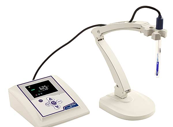 pH-Meter EC-36 pH, GLP, Tischger�t, Labor-pH-Meter f�r den professionellen Laboreinsatz, mit Stativ , Aufl�sung 0.1/0.01  pH,  3 Kalibrierpunkte und NEU: DHS-Funktion (Verwendung von digitalen  und analogen Elektroden m�glich, Digitale Elektroden k�nnen die Kalibrierdaten speichern)</p>Laborbedarf,pH-Messung,pH-Messger�te, Labor-pH-Meter GLP