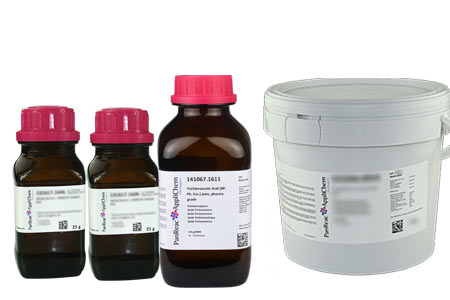 Trichloressigs�ure 99,0-100,5% (BP, Ph. Eur.) reinst, Pharma,Qualit�t</p>Trichloroacetic Acid (BP, Ph. Eur.) pure, pharma grade</p>Laborbedarf,Chemikalien,S�uren,Trichloressigs�ure 99,0-100,5%